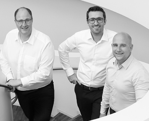 Die Inhaber der Kanzlei DIE SCHRITTMACHER von links nach rechts: Frank Lienhard, Sebastian Broß und Matthias Kühne